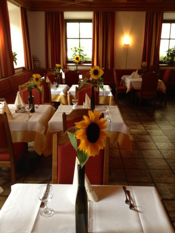 Gasthof Sonne Sankt Lorenzen Buitenkant foto